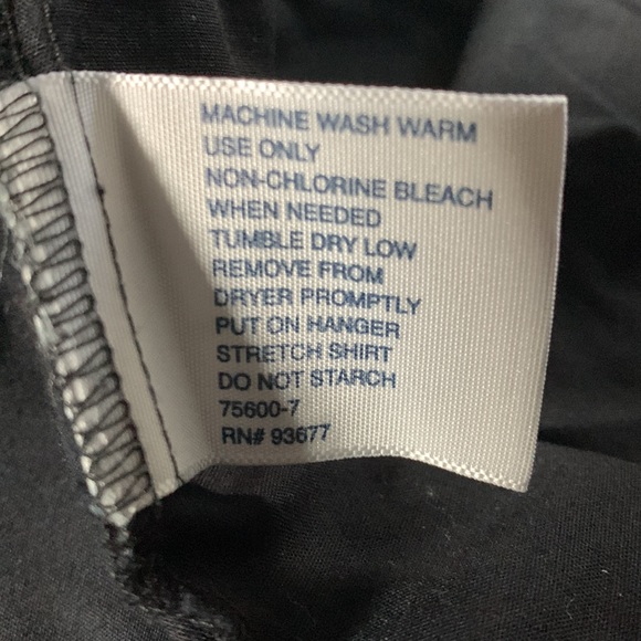 Men’s Stafford black, long sleeve dress shirt.  Fitted.  Size 32-33. 16 1/2 - Picture 8 of 8